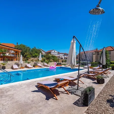 Family-friendly With Swimming Pool Sveti Filip I Jakov, Biograd - 20861 * Sveti Filip i Jakov
