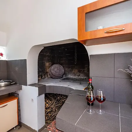 Appartement Family-friendly With Swimming Pool Sveti Filip I Jakov, Biograd - 20861 Sveti Filip i Jakov