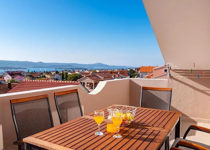 شقة Family-friendly With Swimming Pool Sveti Filip I Jakov, Biograd - 20861