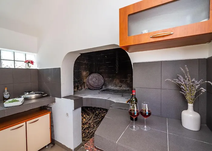 شقة Family-friendly With Swimming Pool Sveti Filip I Jakov, Biograd - 20861 سفيتي فيليب ياكوف
