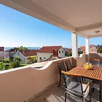Family-friendly With Swimming Pool Sveti Filip I Jakov, Biograd - 20861 Sveti Filip i Jakov