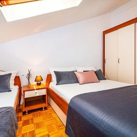 Family Friendly With A Swimming Pool Sveti Filip I Jakov, Biograd - 20861