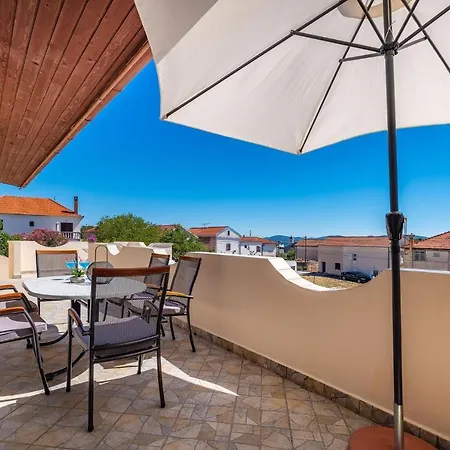 Family Friendly With A Swimming Pool Sveti Filip I Jakov, Biograd - 20861 Apartment Sveti Filip i Jakov