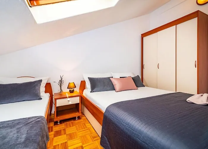 Family-friendly With Swimming Pool Sveti Filip I Jakov, Biograd - 20861