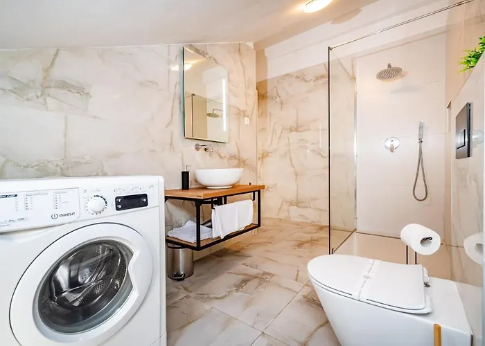 Family-friendly With Swimming Pool Sveti Filip I Jakov, Biograd - 20861 Свети-Филип-и-Яков